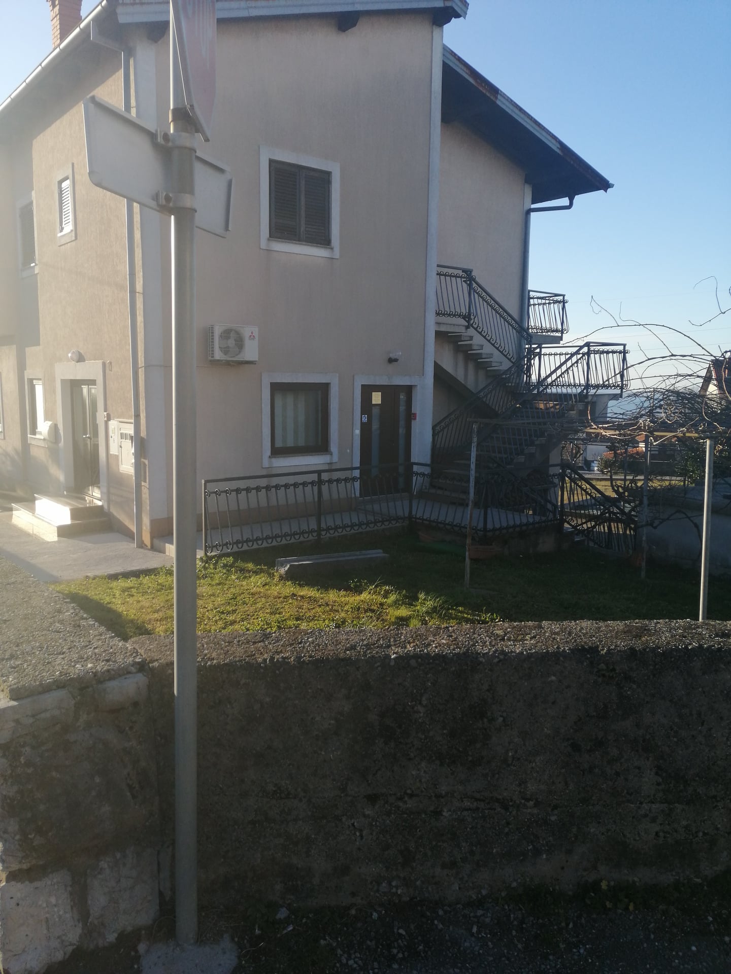 Stomatološka ordinacija Rijeka - Irena Lušičić, dr.med.dent. - fotografija 4