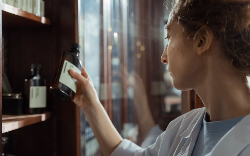 Lijekovi bez recepta: što možete kupiti u ljekarni sami